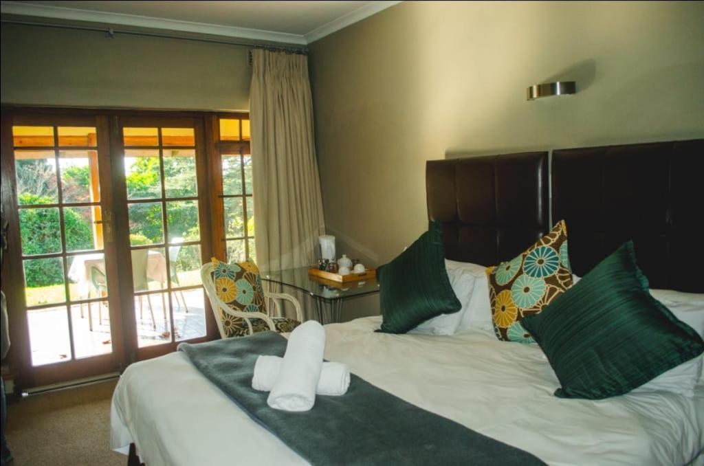 Villa Phezulu Safari Park à Botha's Hill Extérieur photo