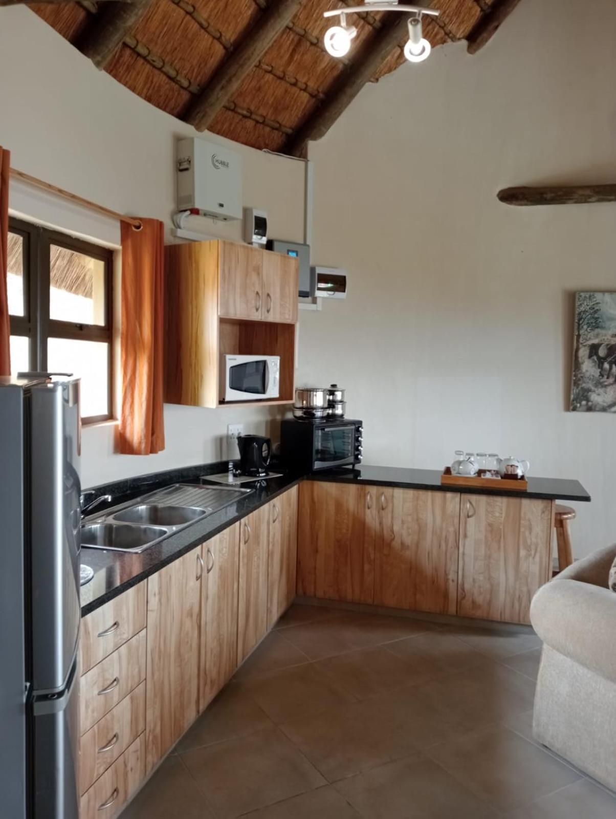 Villa Phezulu Safari Park à Botha's Hill Extérieur photo