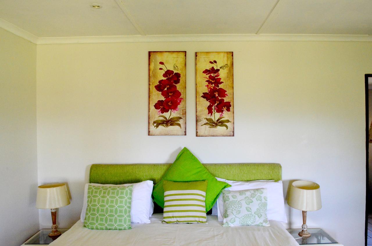 Villa Phezulu Safari Park à Botha's Hill Extérieur photo