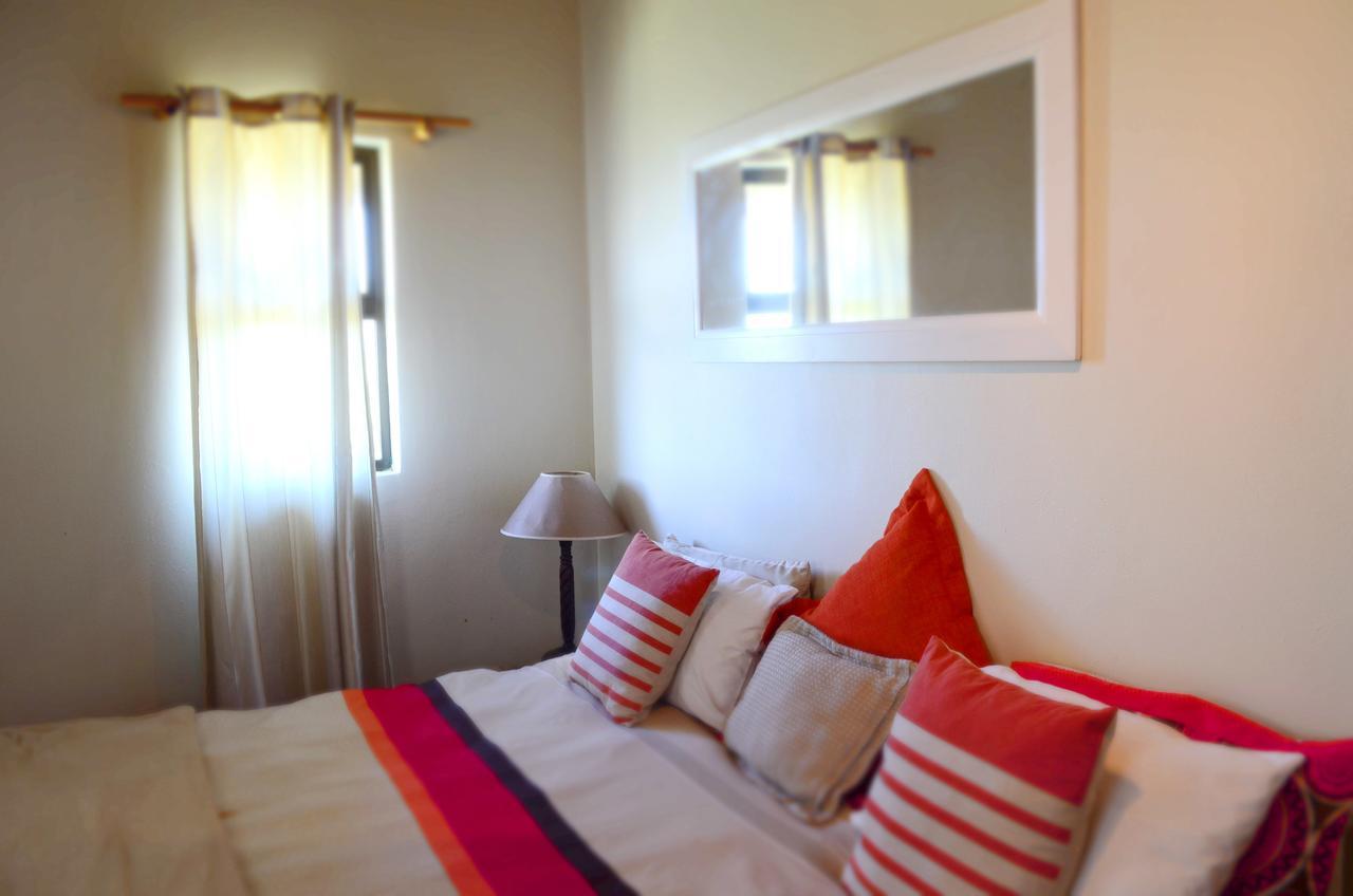 Villa Phezulu Safari Park à Botha's Hill Extérieur photo
